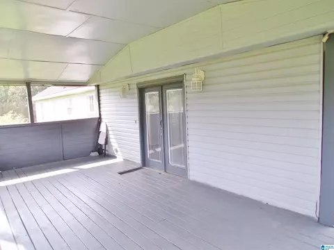 Exterior - 1729 Patch Pl, Anniston, AL 36201 photo 5 of 12