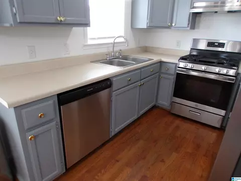 Kitchen - 1729 Patch Pl, Anniston, AL 36201 photo 5 of 8