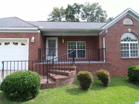 Exterior - 1729 Patch Pl, Anniston, AL 36201 photo 3 of 12