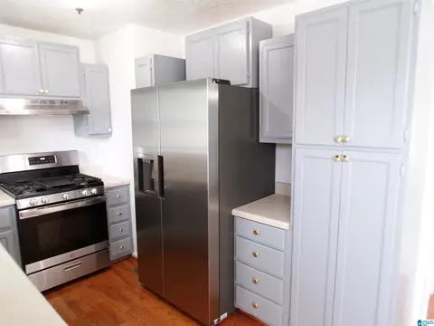 Kitchen - 1729 Patch Pl, Anniston, AL 36201 photo 3 of 8