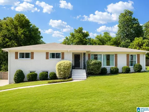 3521 Teton Cir, Hoover, AL 35216