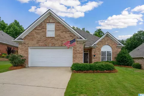 6479 Misty Ridge Dr, Birmingham, AL 35235