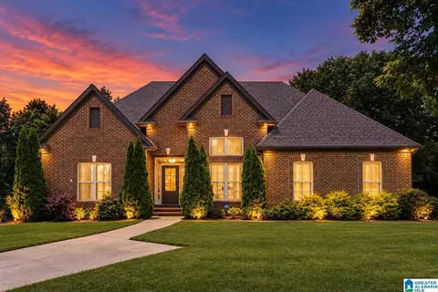 2105 Chelsea Ridge Dr, Columbiana, AL 35051