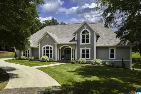 106 Dannon Dr, Gardendale, AL 35071