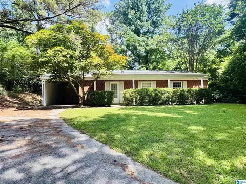 2181 Kelly Ln, Hoover, AL 35216