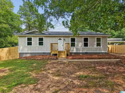651 Willow Bend Ln, Bessemer, AL 35023