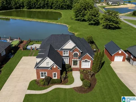 299 Marsh Ln, Oxford, AL 36203