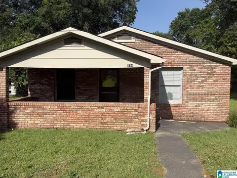 534 1st St SW, Graysville, AL 35073