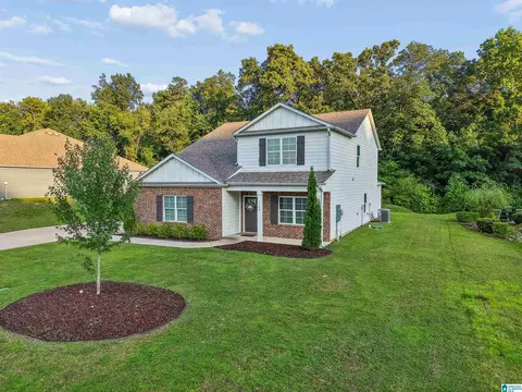 1193 Mountain Laurel Cir, Moody, AL 35004