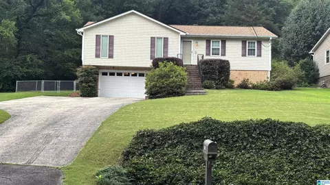 6431 Tyler Loop Rd, Pinson, AL 35126