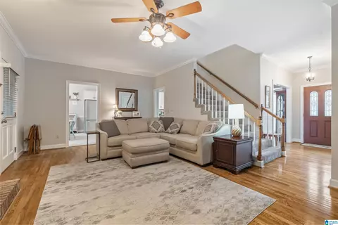 106 Newgate Rd, Alabaster, AL 35007