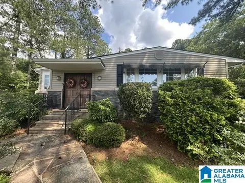 841 Coleman Dr, Anniston, AL 36207