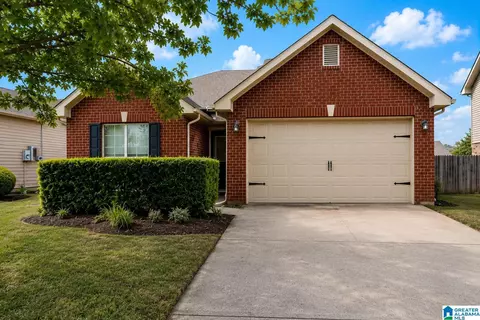 1141 Alden Glen Dr, Moody, AL 35004