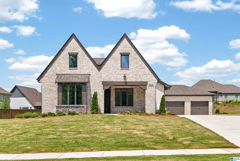 3904 Calvert Cir, Hoover, AL 35244
