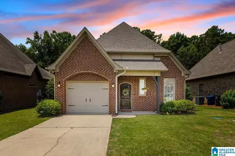 1220 Overlook Dr, Trussville, AL 35173