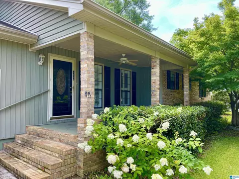 2106 Dialsdale Dr SW, Cullman, AL 35055