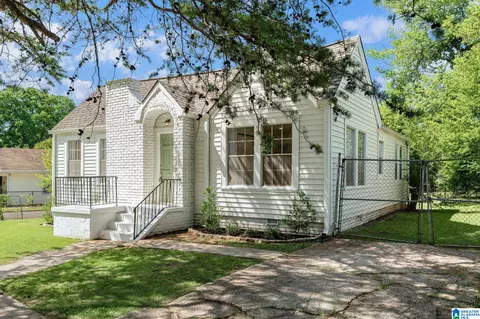 1130 16th St SW, Birmingham, AL 35211