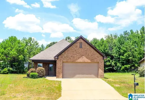 9396 Hoffman Pl, Warrior, AL 35180