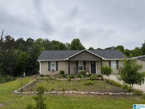 564 Country Breeze Cir, Wedowee, AL 36278