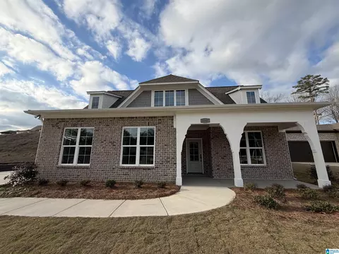 5141 Simms Rdg, Pelham, AL 35124