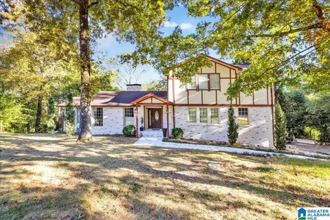 3601 Crestside Rd, Mountain Brook, AL 35223