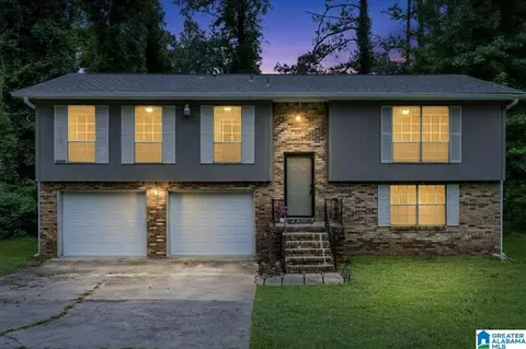 3225 Allison Bonnett Memorial Dr, Hueytown, AL 35023
