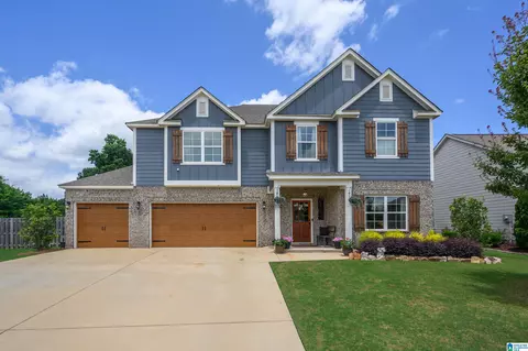 1148 Pine Valley Dr, Calera, AL 35040