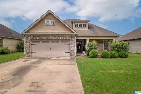 156 Stonebriar Dr, Calera, AL 35040