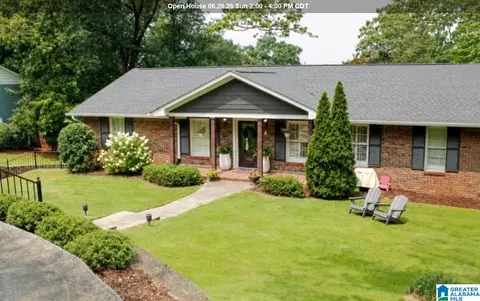 1248 Lincoya Dr, Vestavia Hills, AL 35216