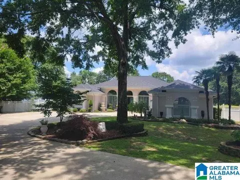 111 Pine Harbor Way, Pell City, AL 35128