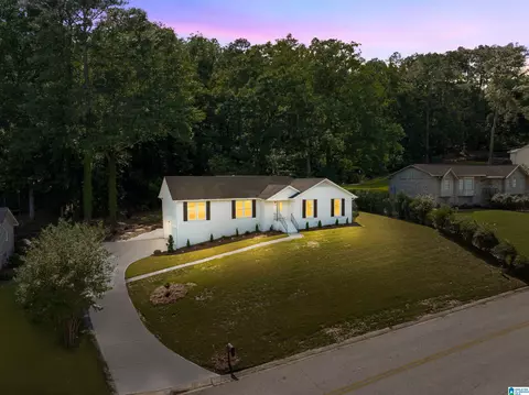 2325 Garland Dr, Vestavia Hills, AL 35216
