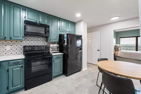 1200 Beacon Pkwy E #704, Birmingham, AL 35209