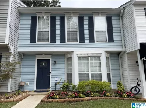 270 Hillcrest Rd #702, Mobile, AL 36608