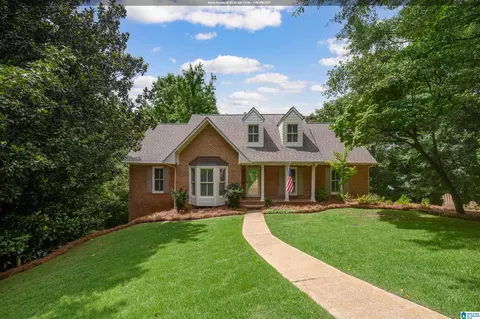 2704 Old Looney Mill Cir, Birmingham, AL 35243