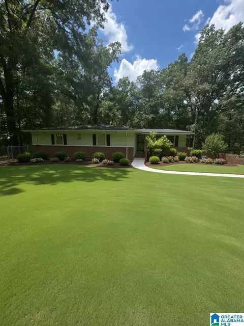 5604 Garner Rd, Tuscaloosa, AL 35405