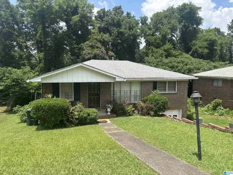 1440 Matt Leonard Dr SW, Birmingham, AL 35211