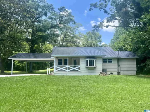 221 Woodland Ave, Wedowee, AL 36278