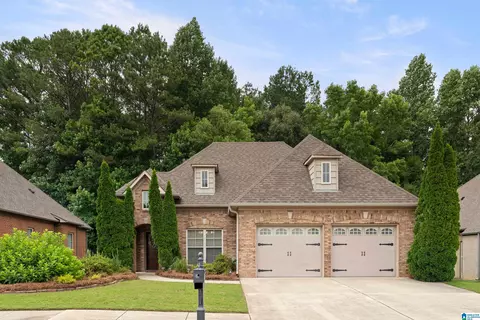 1119 Weybridge Rd, Pelham, AL 35124