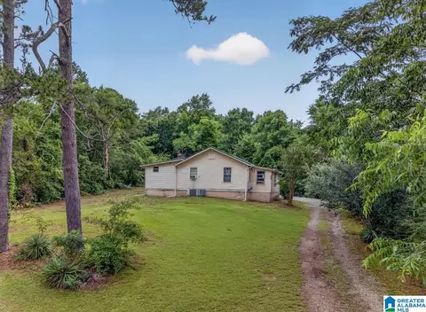 1000 Cedar Springs Rd, Weaver, AL 36277