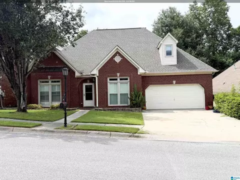 1606 Bent River Cir, Vestavia Hills, AL 35216