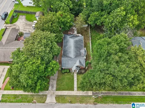 View/Area - 404 2nd Ave S, Clanton, AL 35045 photo 1 of 7