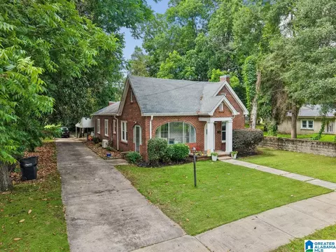 404 2nd Ave S, Clanton, AL 35045
