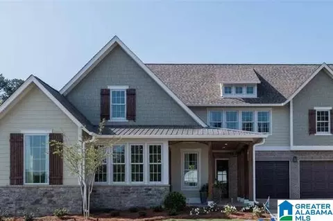 871 Southbend Ln, Vestavia Hills, AL 35216
