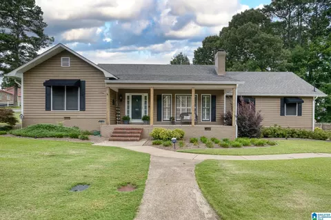 806 Roy Ct, Oxford, AL 36203