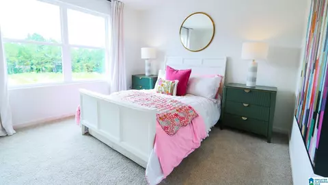Bedroom - 720 Spruce Cir, Calera, AL 35040 photo 5 of 6