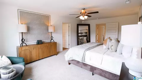 Bedroom - 720 Spruce Cir, Calera, AL 35040 photo 4 of 6