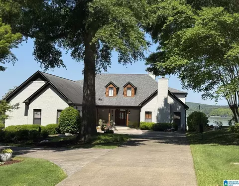 2006 River Oaks Pt, Cropwell, AL 35054