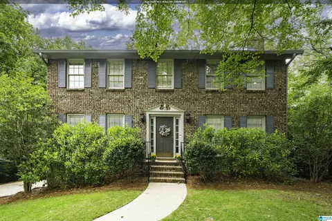 3259 N Broken Bow Dr, Birmingham, AL 35242
