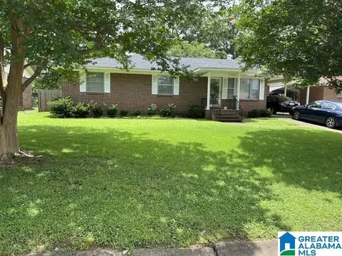 125 Woodland Dr, Talladega, AL 35160