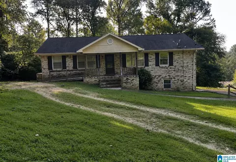 105 Highland Dr, Columbiana, AL 35051